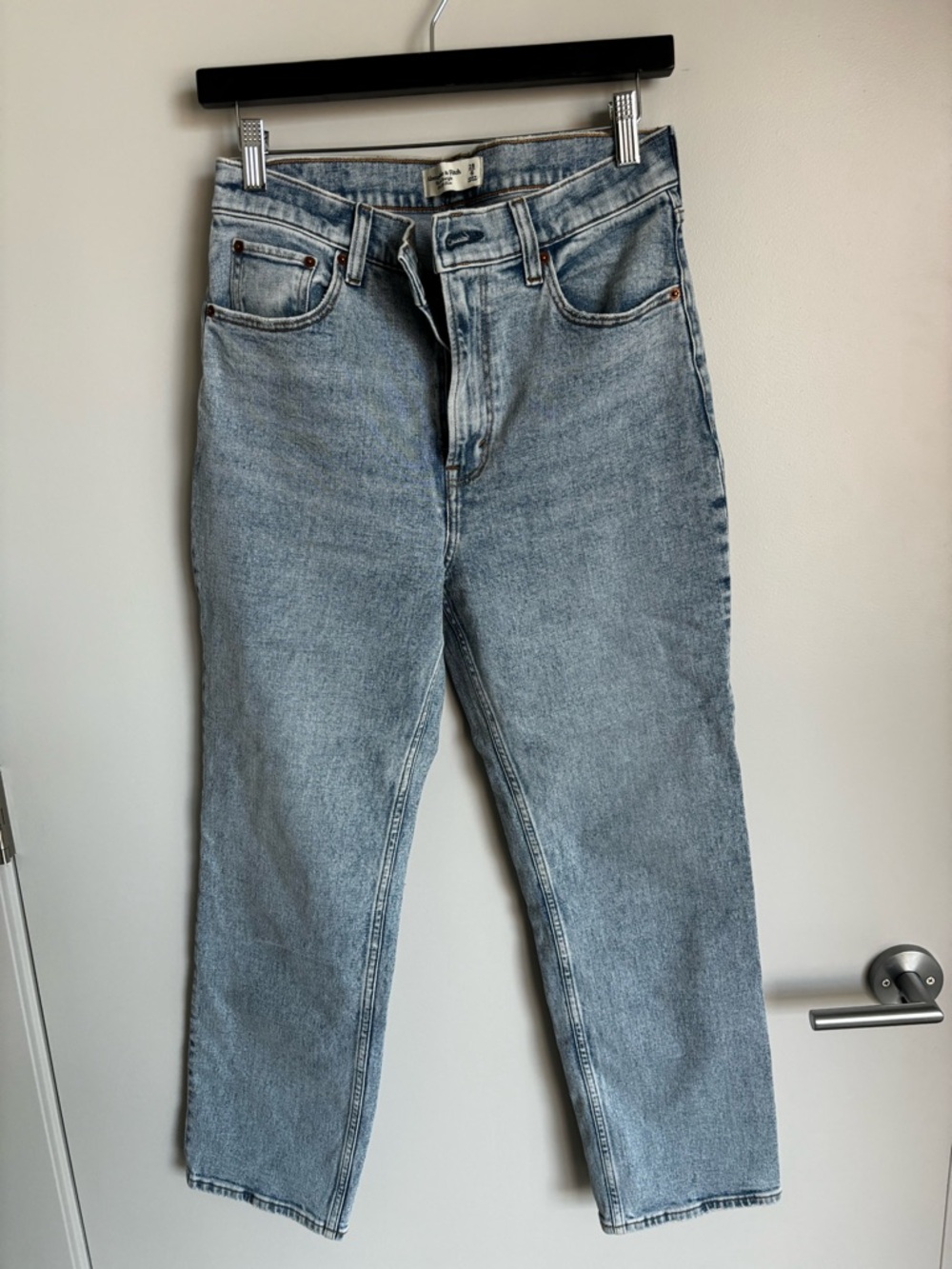 Abercrombie & Fitch Light Blue Women's Ankle Jeans - Ultra High-Rise Classic